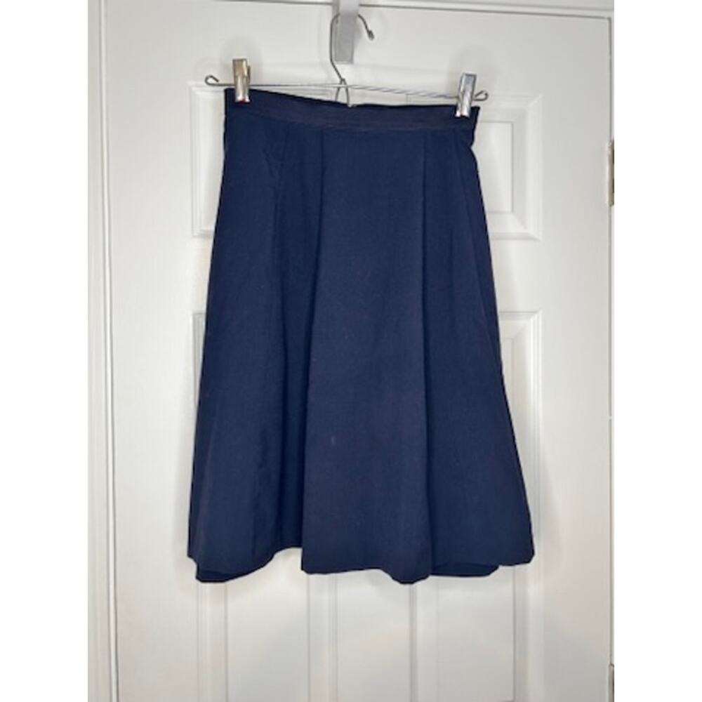 Ellen Tracy Navy A Line Skirt Size 12 Pleated Knee Length Career Office